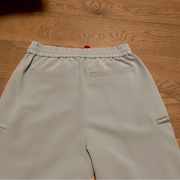 🌱Mediclo Bottle Edition Stone Blue/ Green Scrub set Sal top Sicily bottom XXS - Picture 6 of 8